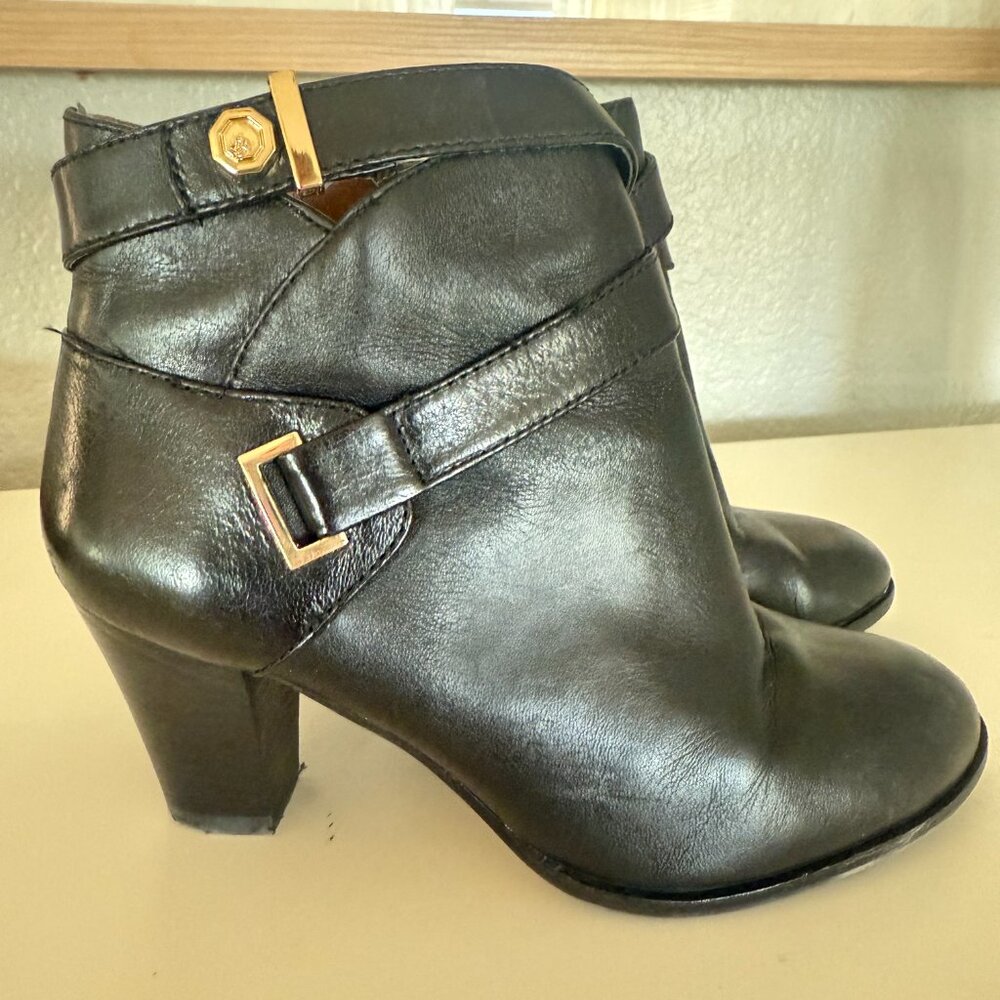 Louise et Cie Bootie Black Leather Size 6
